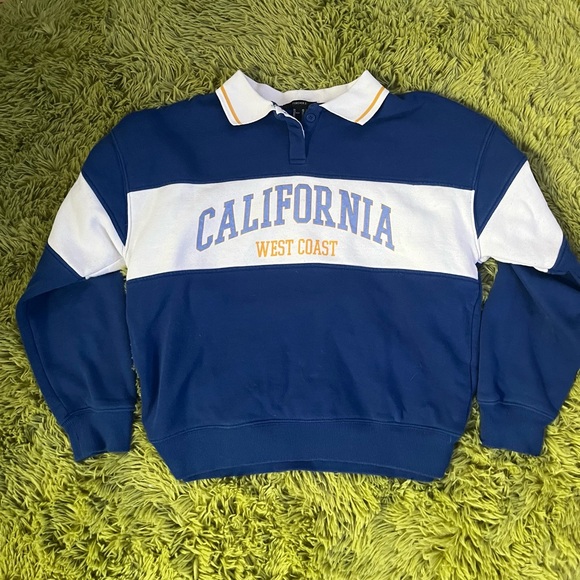 Other - Blue and White California West Coast Sweatshirt